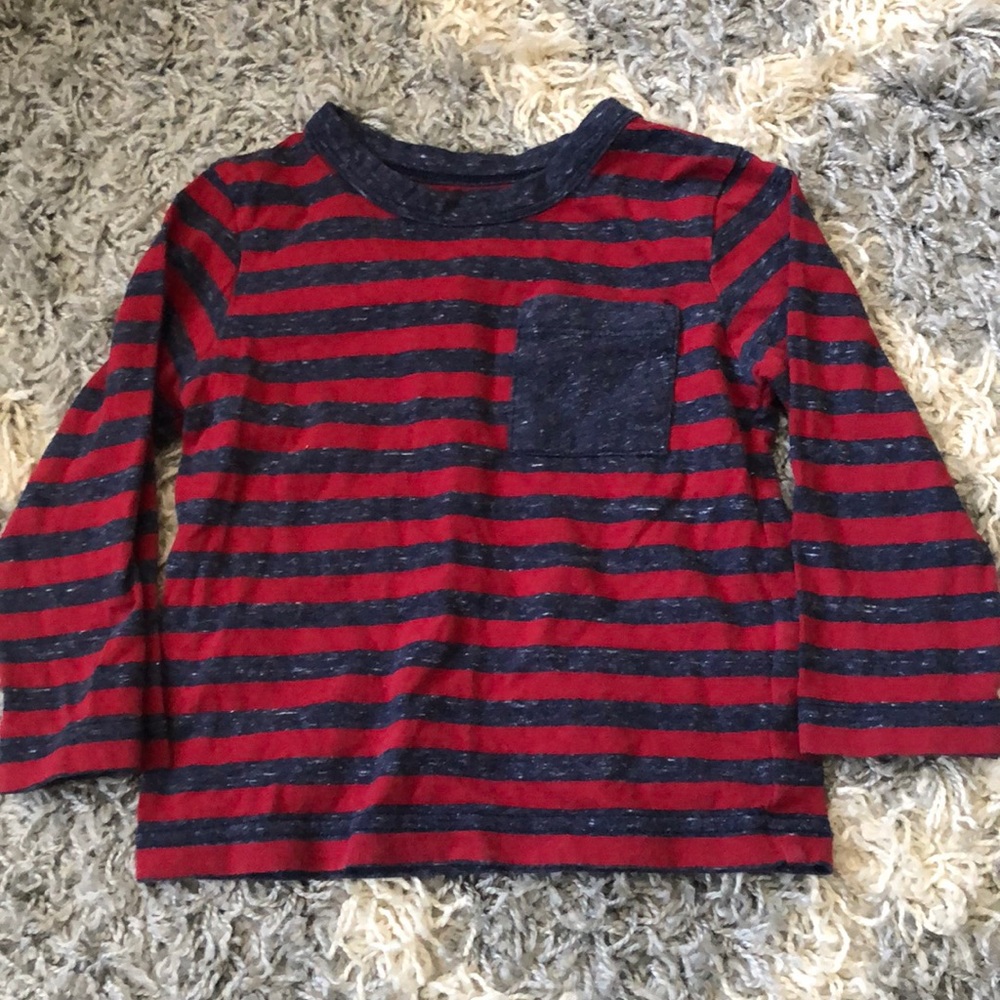 Long sleeve tee
